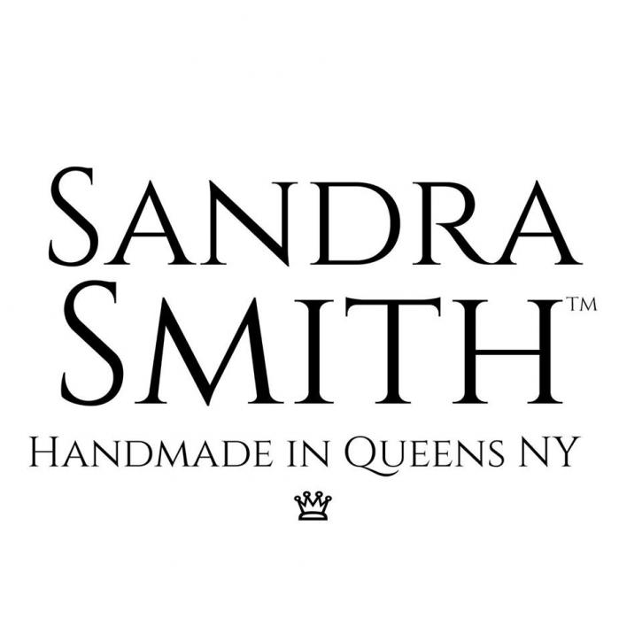Image for Shop Sandra Smith with ID of: 3230234