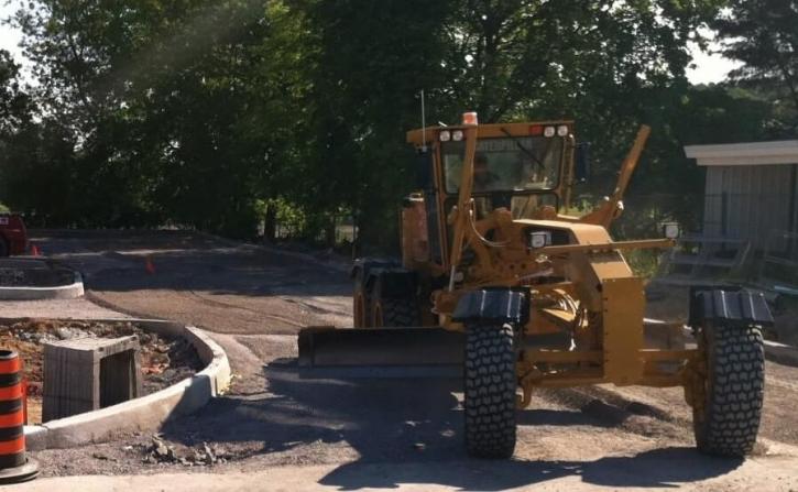 Image for Reading Paving Pros with ID of: 3237694