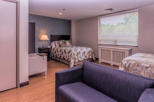 Image for Serenity at Summit New Jersey with ID of: 3240324