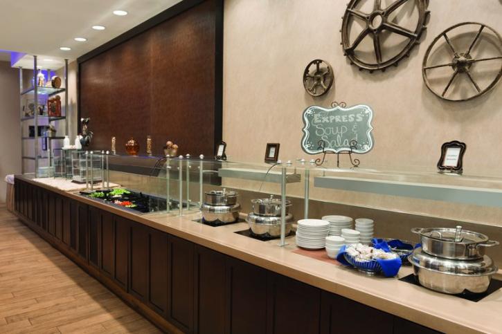 Image for Radisson Hotel Nashua with ID of: 3243274