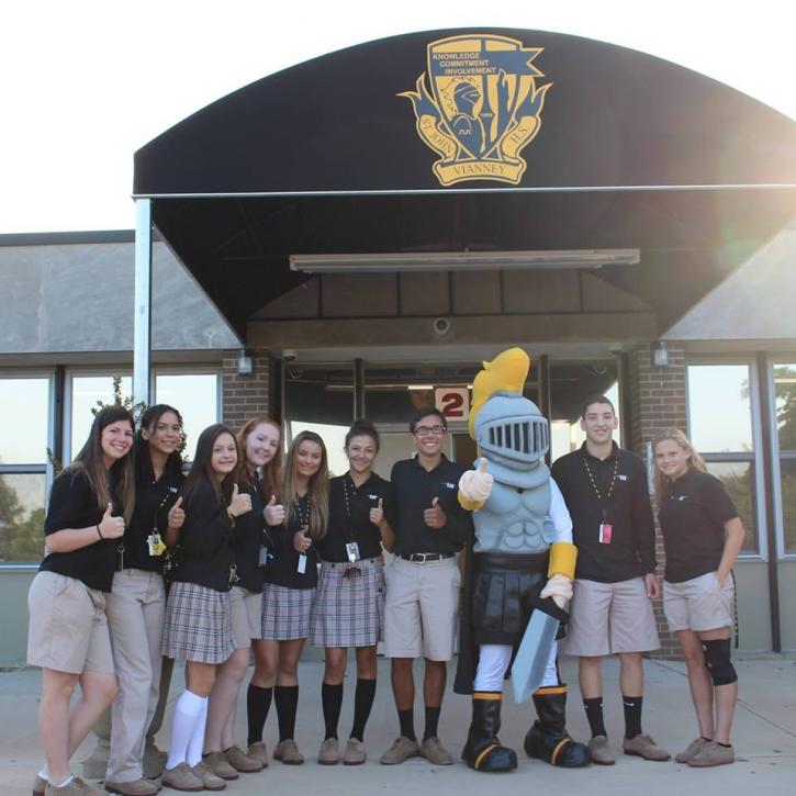 Image for Saint John Vianney High School with ID of: 3252318