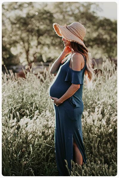 Image for Mother Bee Maternity with ID of: 3252573