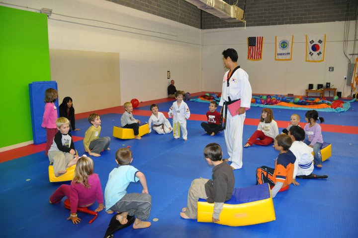 Image for Lee's Dynamic Taekwondo with ID of: 3266565