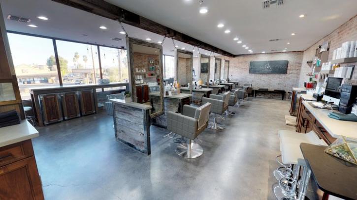 Image for Salon Four8Zero with ID of: 3279887