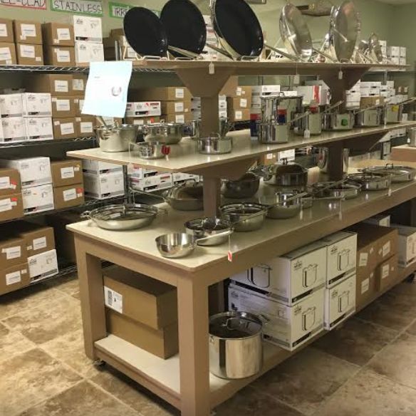 Image for Cookware & More with ID of: 3309279