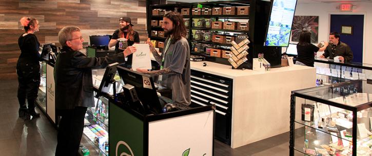 Image for Curaleaf Dispensary Camelback with ID of: 3364237