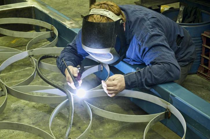 Image for New World construction deals with immediate issues for Steel Fabrication with ID of: 3390661