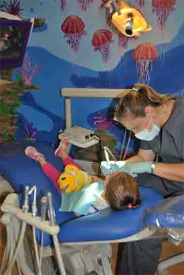 Image for Mini Mouths Dentistry for Kids with ID of: 3395909