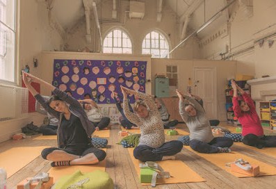 Image for MUMMY YOGA with ID of: 3418118