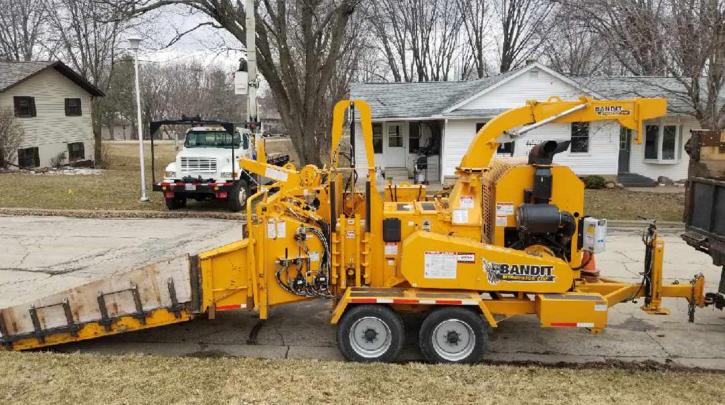 Image for Nihles Tree Services with ID of: 3447416