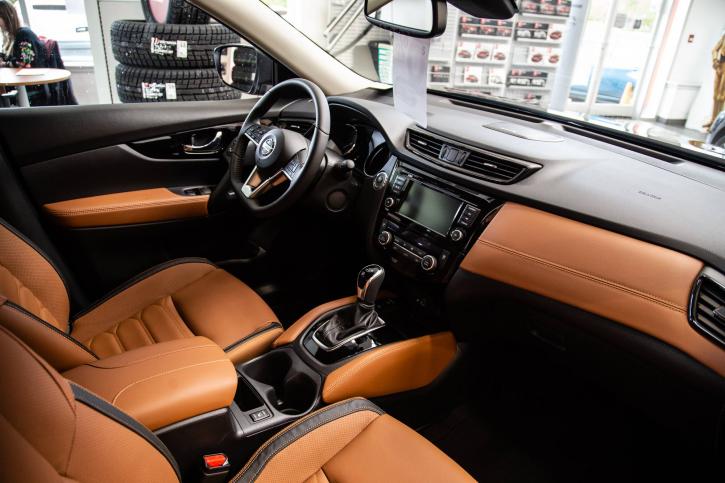 Image for Nissan Gabriel Jean-Talon with ID of: 3456224