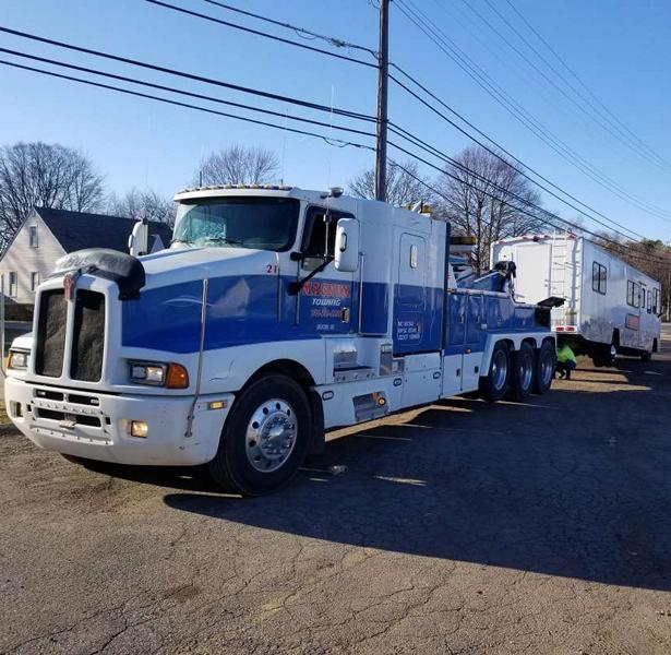 Image for Magnum Towing with ID of: 3516176