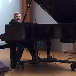 Image for PianoWorks with ID of: 3516340