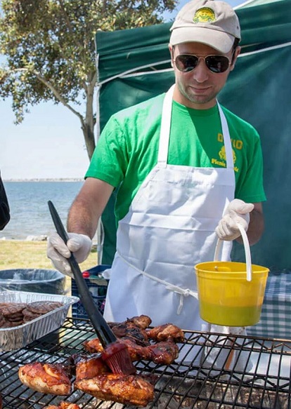 Image for Picnic People with ID of: 3577453