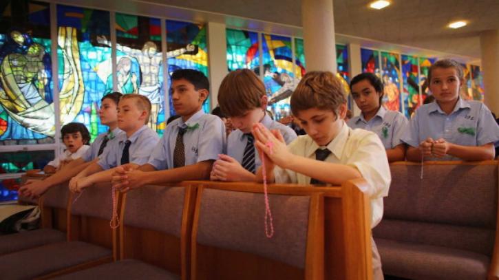 Image for Christian School A Simple (But Complete) Guide with ID of: 3582739