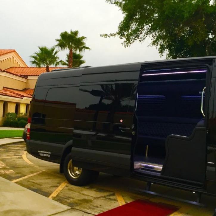 Image for Sweetwater Limousine with ID of: 3592255