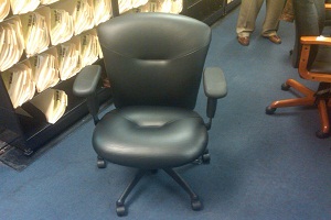 Image for Common Office Chair Problems You Face with ID of: 3594773