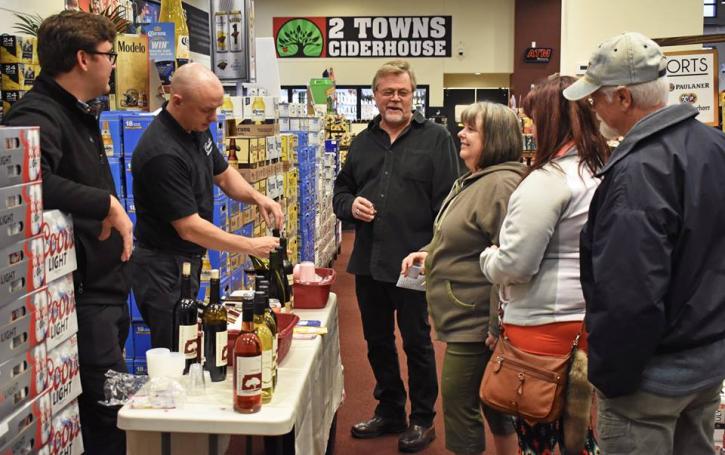 Image for Top Valu Liquor with ID of: 3596101