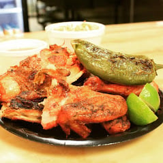 Image for Pollos Lachuya with ID of: 3598437