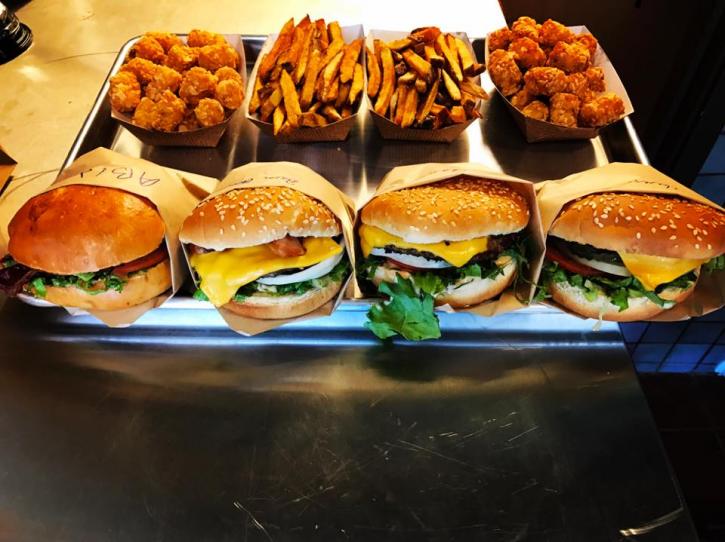 Image for 206 Burger Company with ID of: 3605331