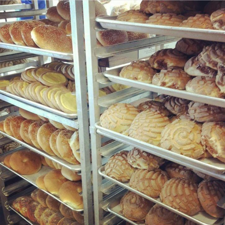 Image for El Bolillo Bakery with ID of: 3611799