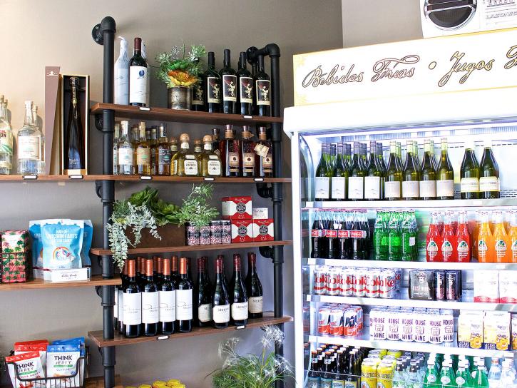 Image for La Bodega with ID of: 3615444