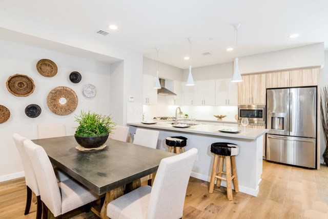 Image for Real Estate Agent Los Angeles CA with ID of: 3617961