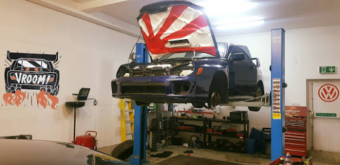 Image for Mot in Southall Green with ID of: 3620673
