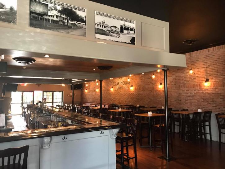 Image for R & R CraftHouse Grill with ID of: 3623846