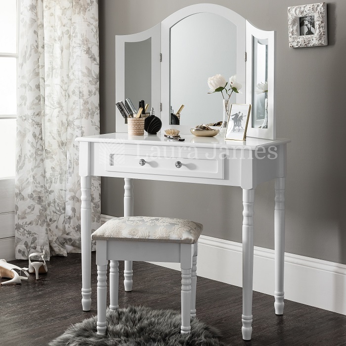 Image for White Dressing Table, Mirror & Stool Set Dresser with ID of: 3630704