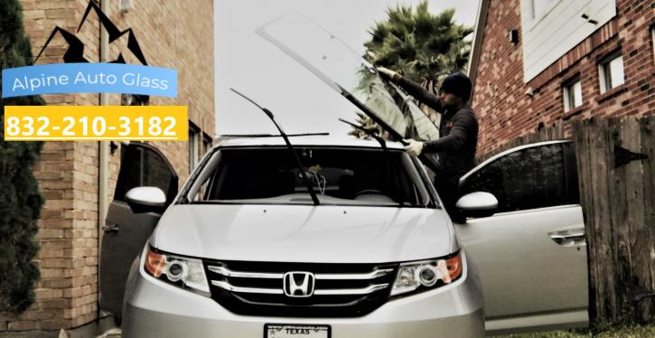 Image for Alpine Windshield Replacement with ID of: 3637086