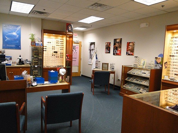 Image for Outlook EyeCare with ID of: 3655560
