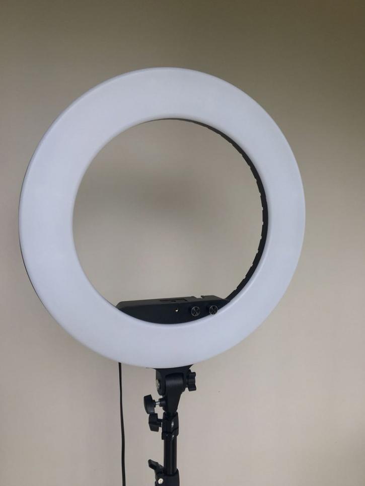 Image for Glam Studio LED Ring Light - Black with ID of: 3668116