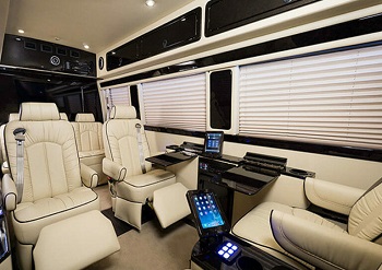 Image for Go Luxe Limo with ID of: 3669161