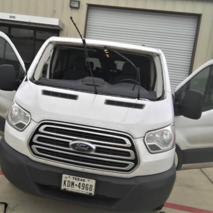 Image for Alpine Windshield Replacement with ID of: 3702567