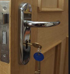 Image for Aspen Lock & Car Key with ID of: 3702948