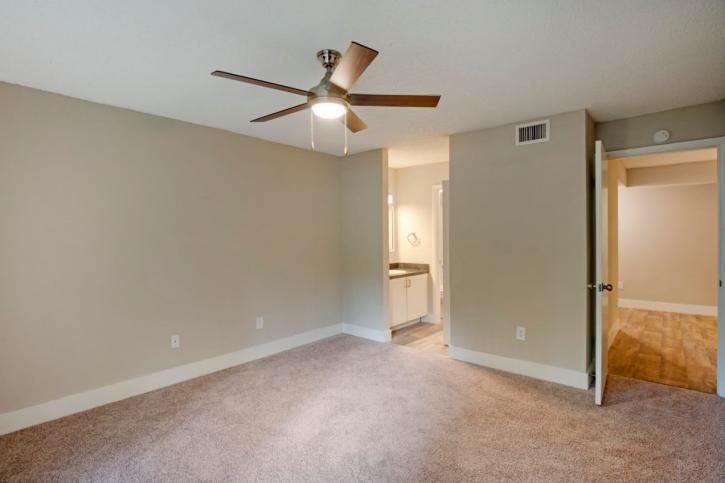 Image for Hammock's Place Apartments with ID of: 3705111