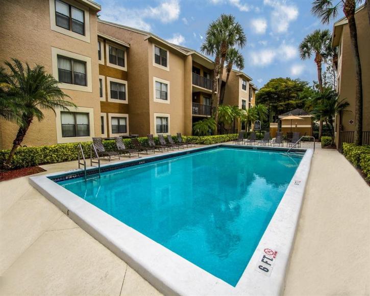 Image for Hammock's Place Apartments with ID of: 3705134