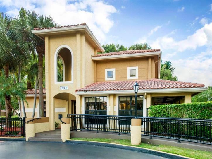 Image for Kings Colony Apartments with ID of: 3705168