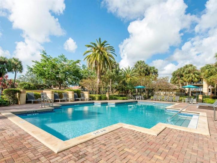 Image for Kings Colony Apartments with ID of: 3705182