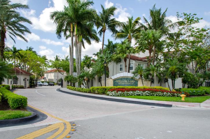 Image for Miramar Lakes Apartments with ID of: 3705380
