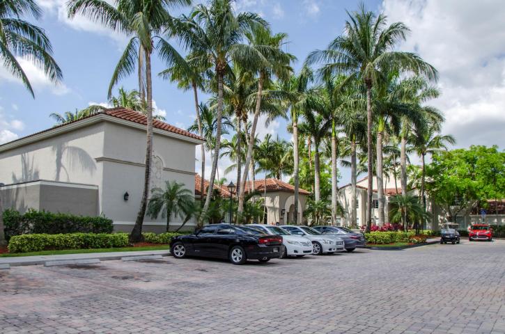 Image for Miramar Lakes Apartments with ID of: 3705386