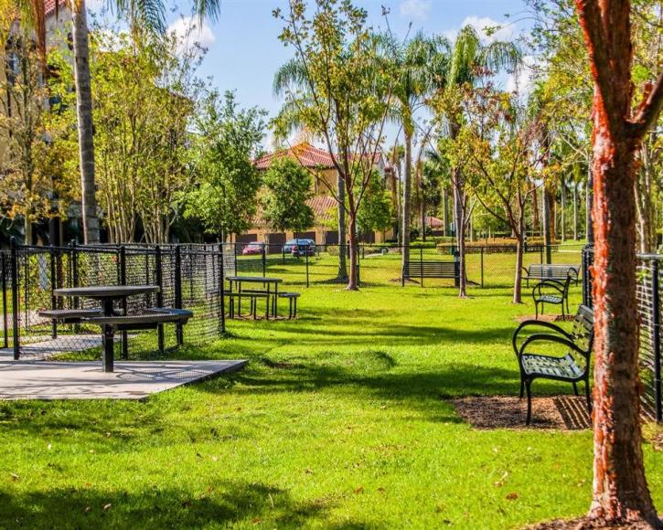 Image for Park Aire Apartments with ID of: 3706625