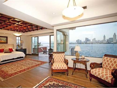 Image for Coronado Luxury Home for Sale with ID of: 371890