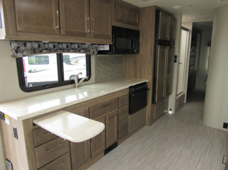 Image for Hilltop Camper and RV with ID of: 3718980