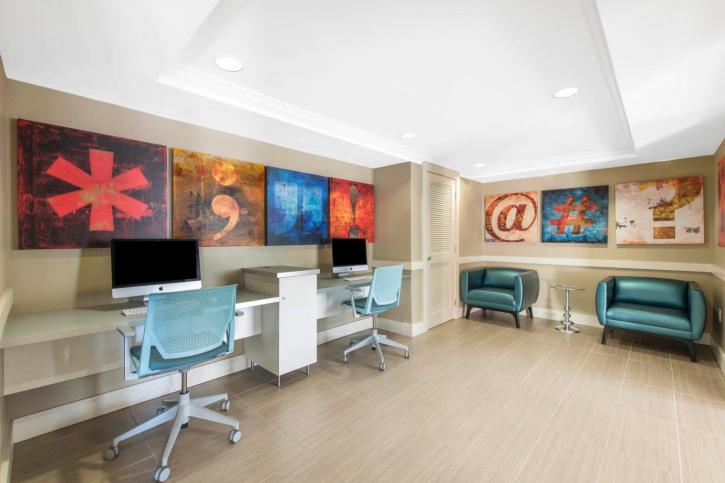 Image for Gables Grand Plaza Apartments with ID of: 3727290