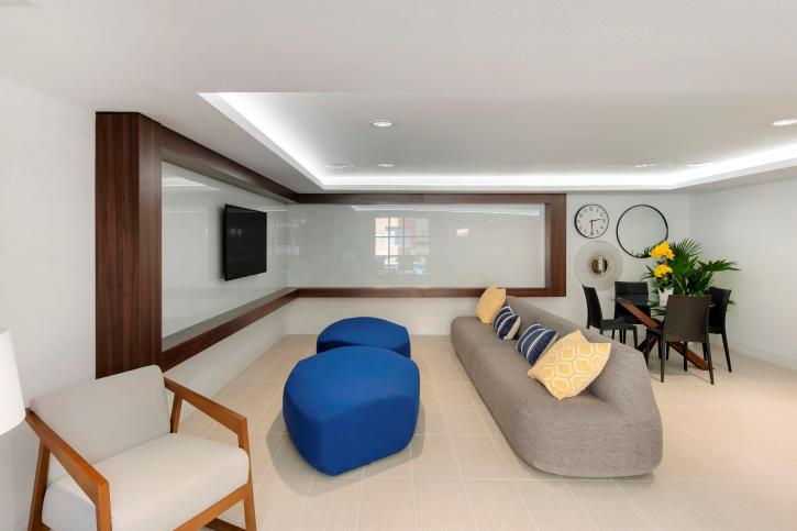 Image for Gables Grand Plaza Apartments with ID of: 3727298