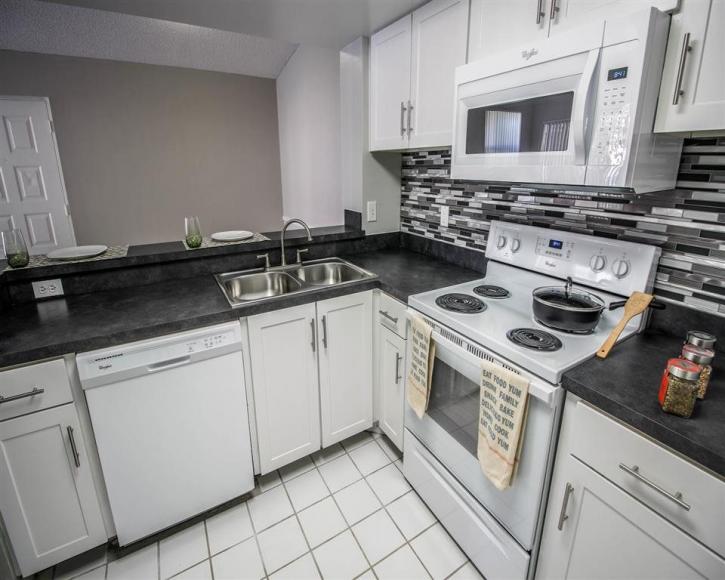 Image for Hammock's Place Apartments with ID of: 3727410