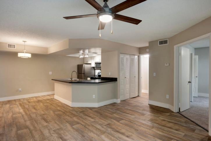 Image for Hammock's Place Apartments with ID of: 3727411