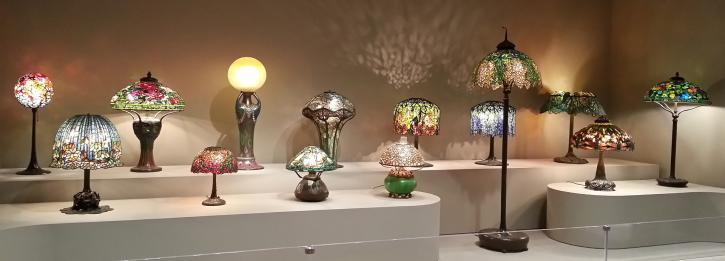 Image for Art Glass Lamp with ID of: 3756626